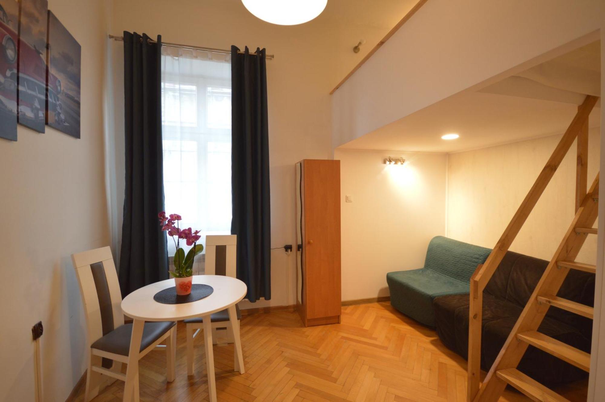 Royal Castle Apartments Krakau Buitenkant foto